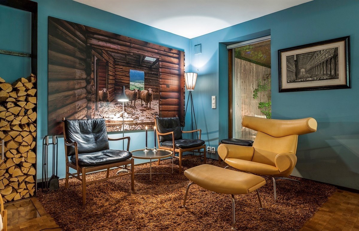 Seksjon på kjøkken i tilknytning til kleberstensovn. Galleribilde