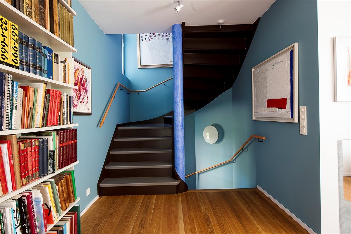 Trappeløp fra stue Galleribilde