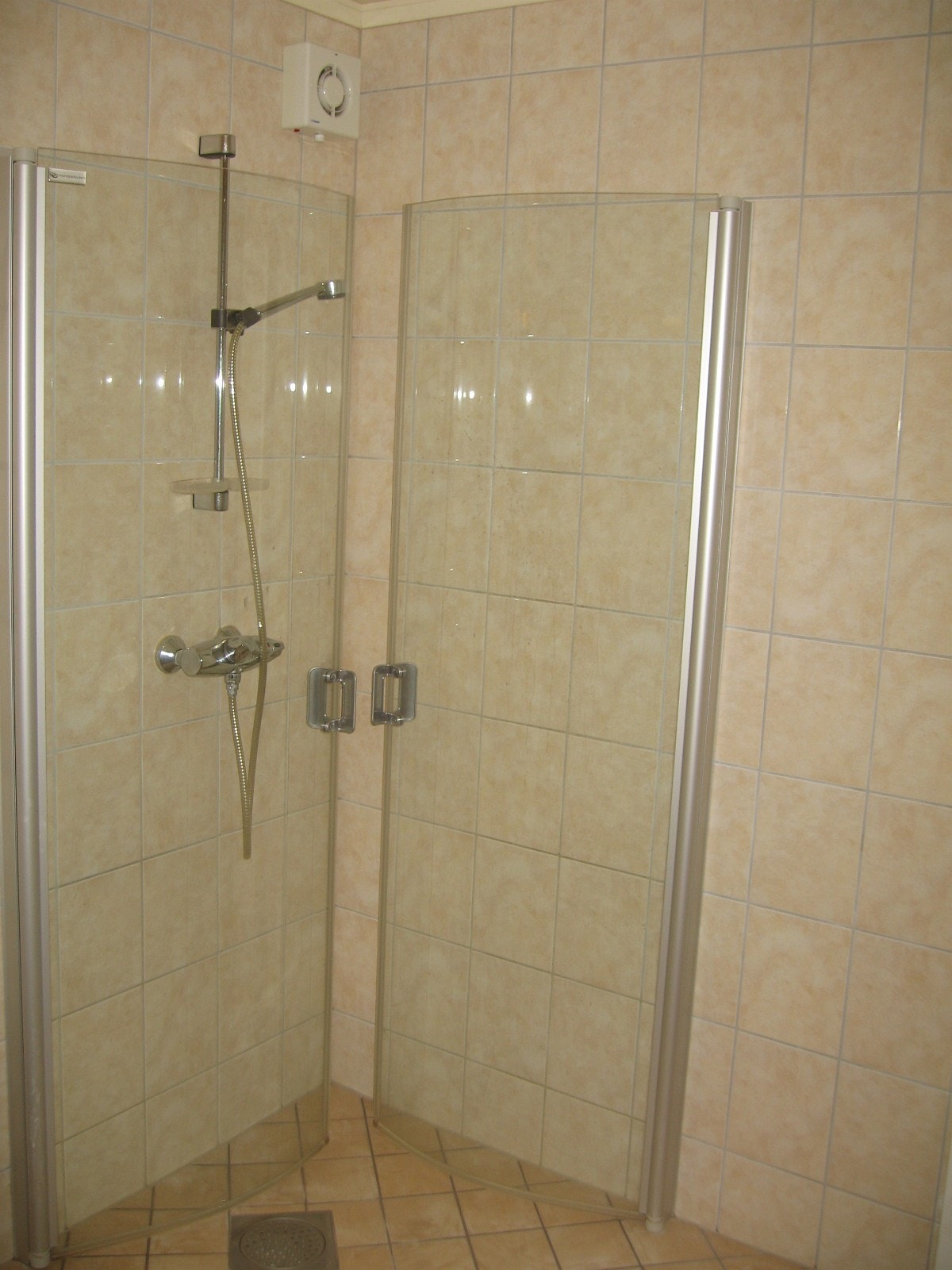 Romslig dusjhjørne Galleribilde