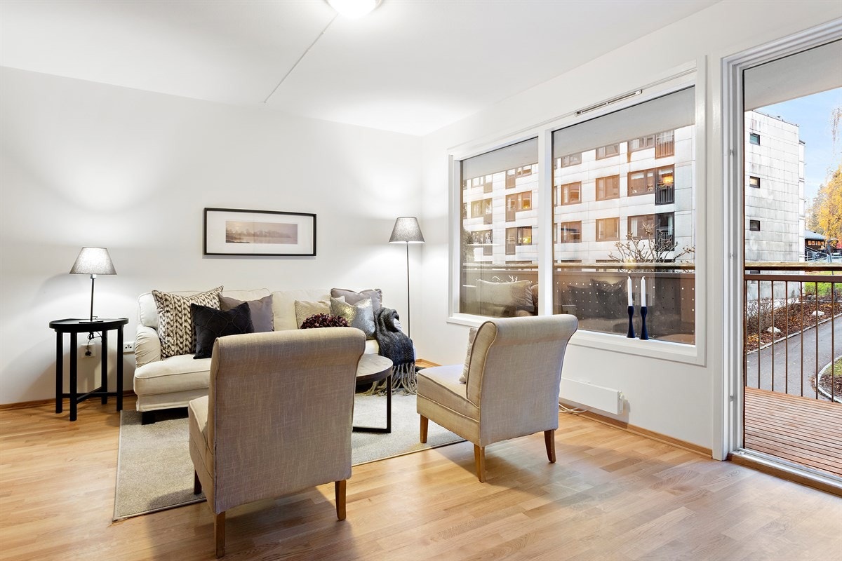 Svært delikat nyoppusset 3-roms med standard fra 2018. Boligen er ikke tatt i bruk etter oppussing, og fremstår som ny og moderne. Galleribilde