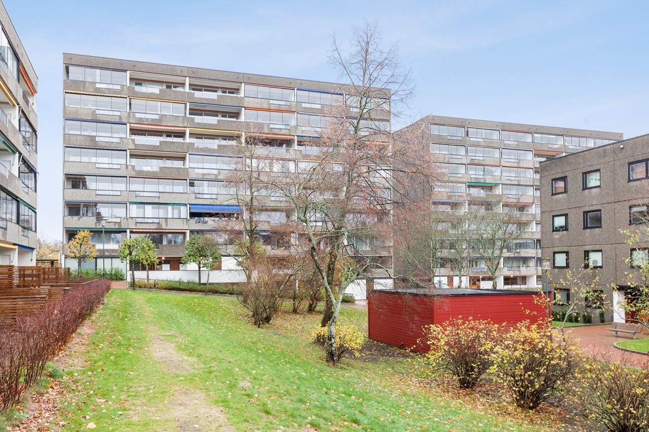 Meklenborg borettslag er stort og veldrevet med flotte fellesarealer. Galleribilde