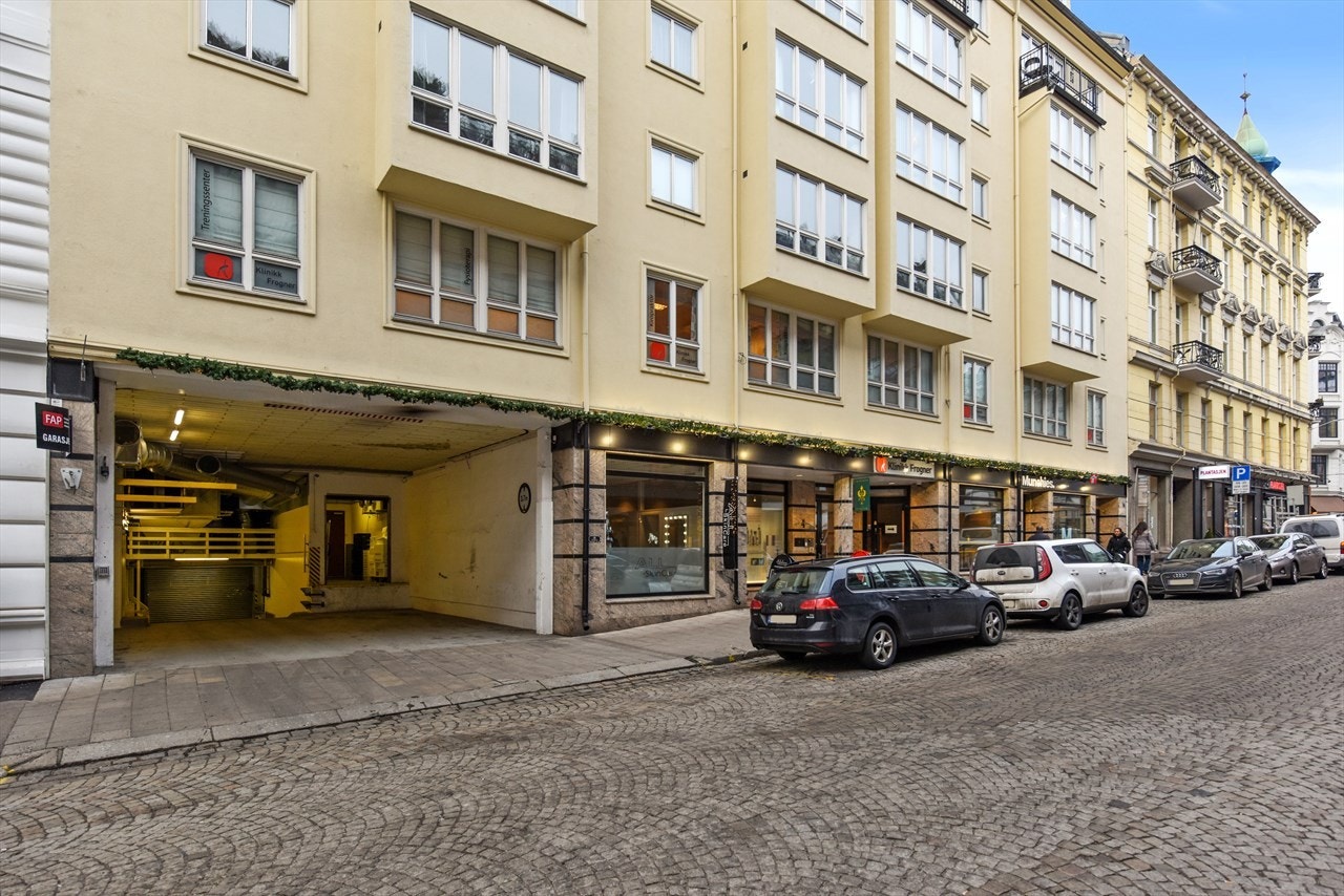 Innkjøring fra Skovveien Galleribilde