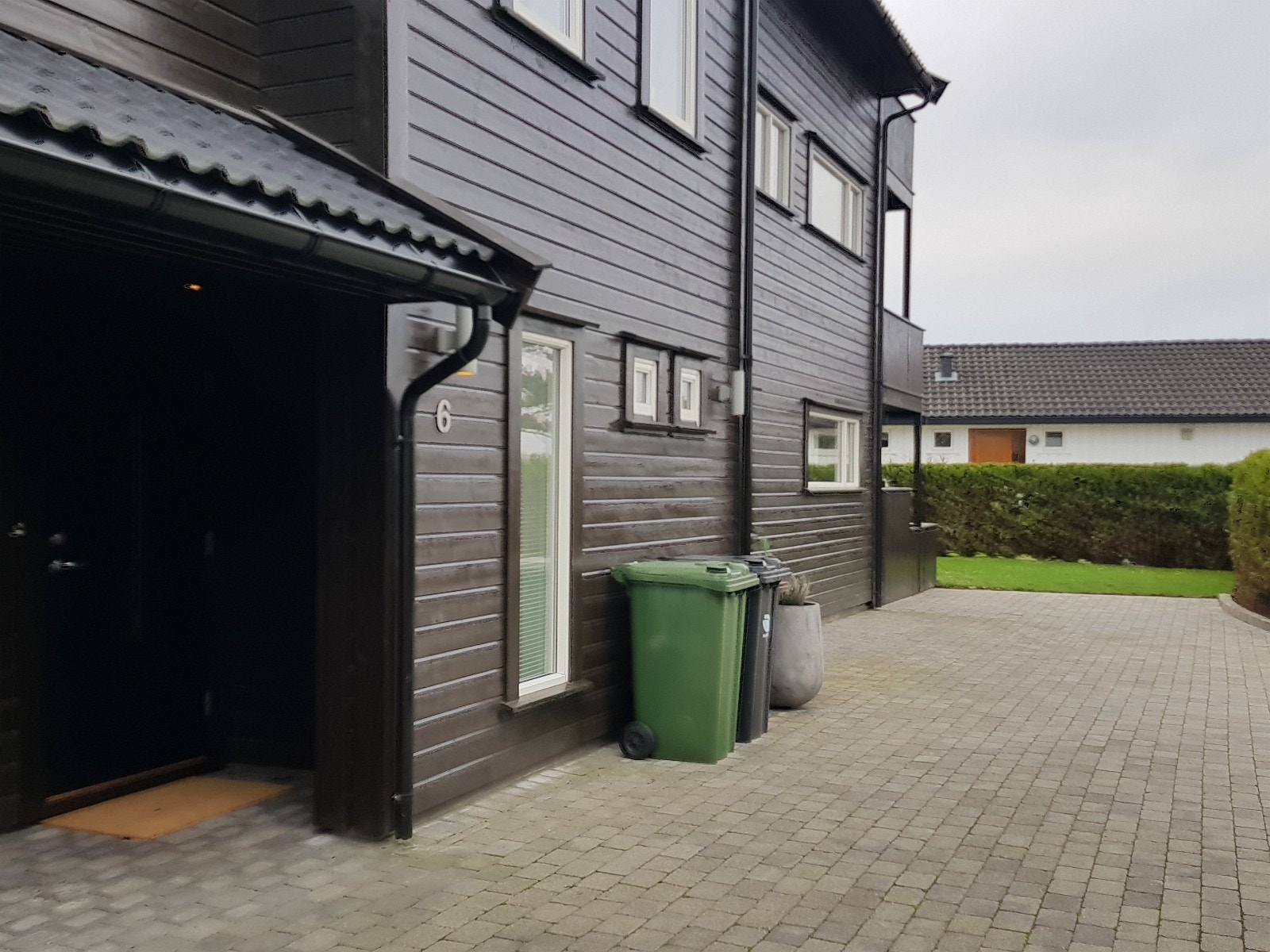 Inngangsparti Galleribilde