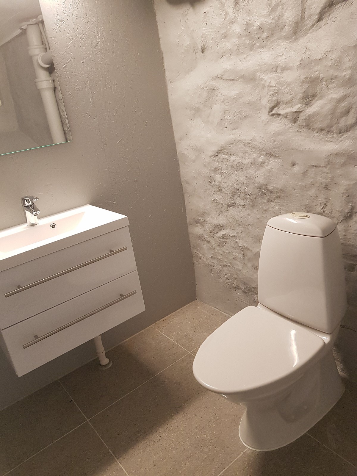 Fra bad i kjeller Galleribilde