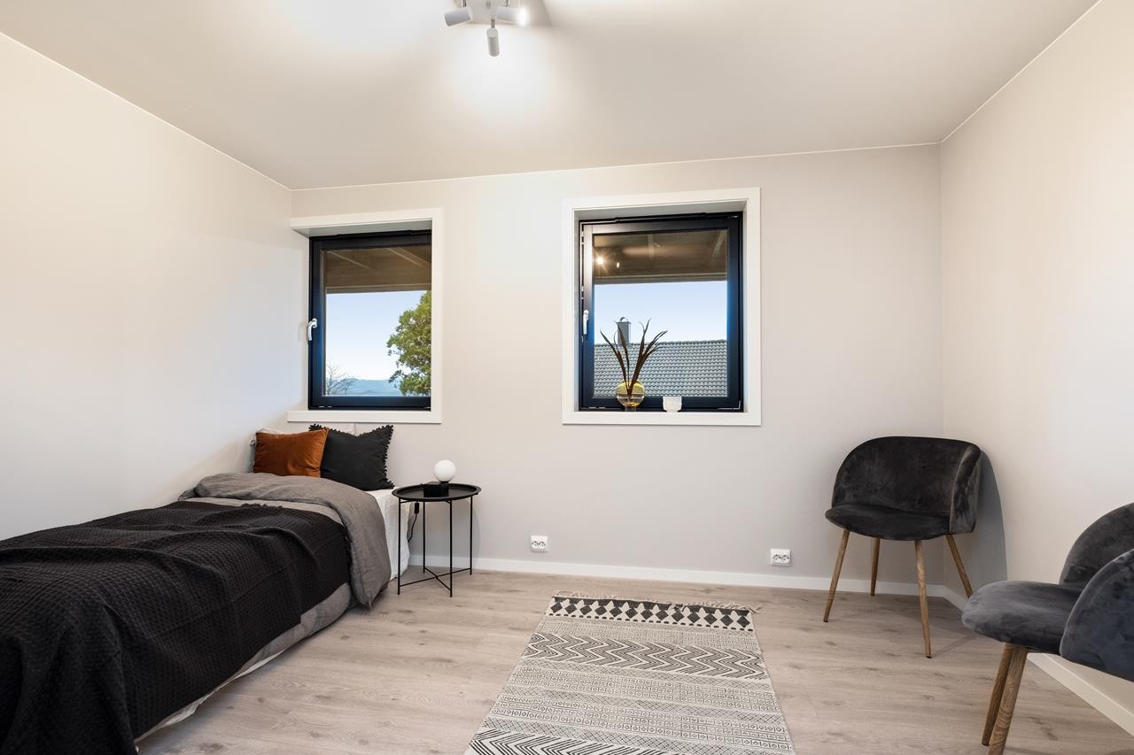 Soverom 1 underetasje. Galleribilde