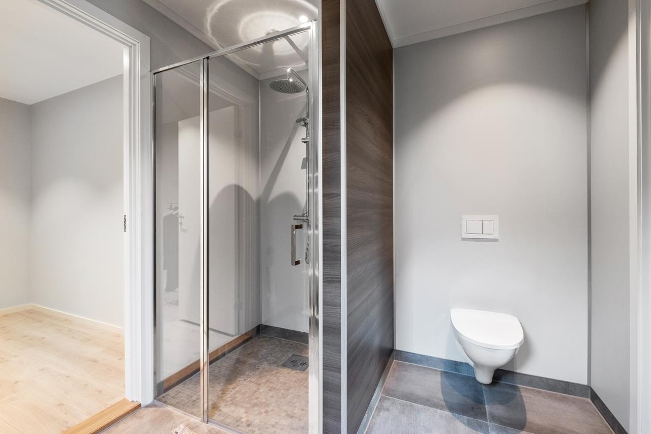 Bad i hovedetasje Galleribilde