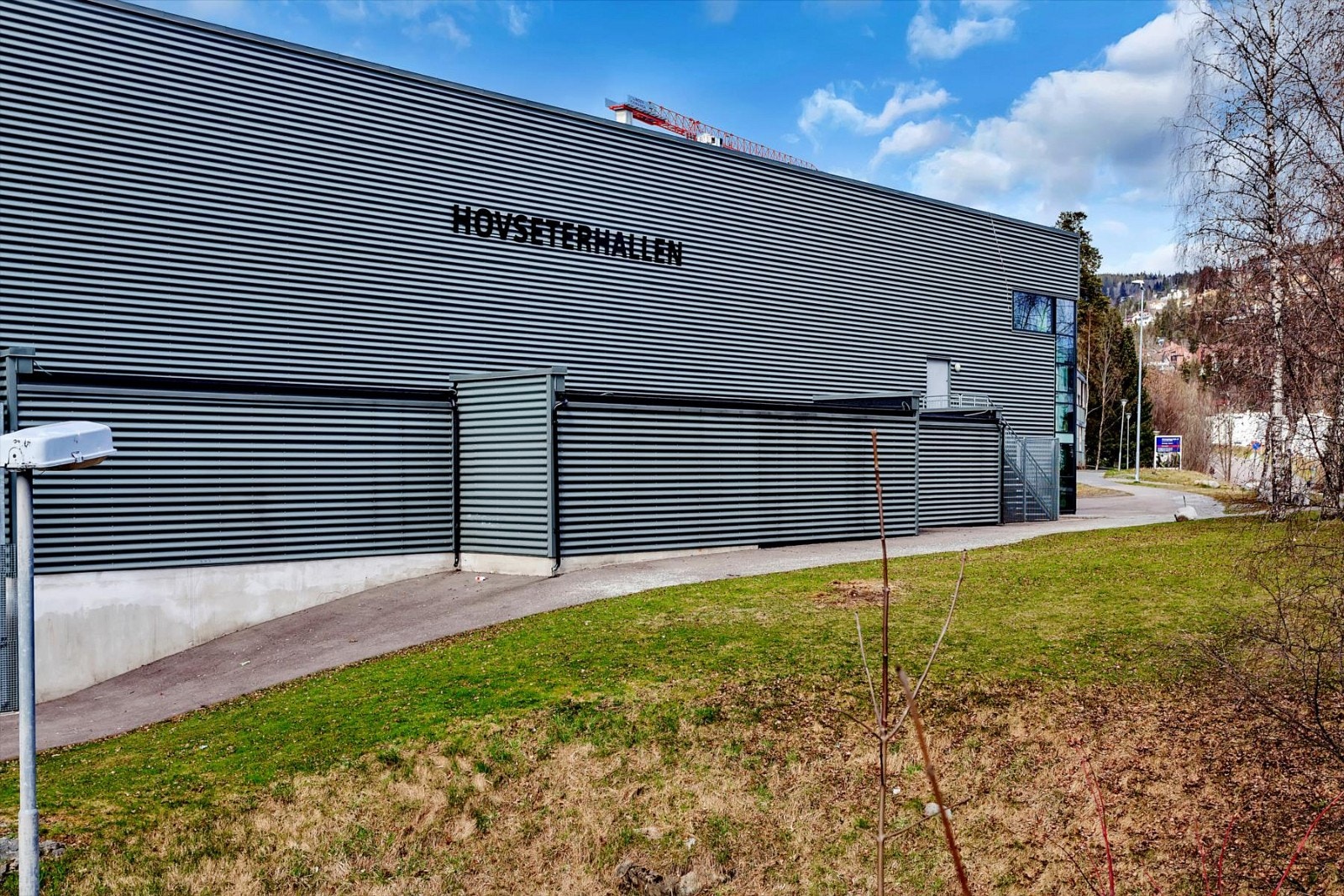 Diverse bilder fra bydelen og nærområdet for øvrig: Hovseterhallen Galleribilde