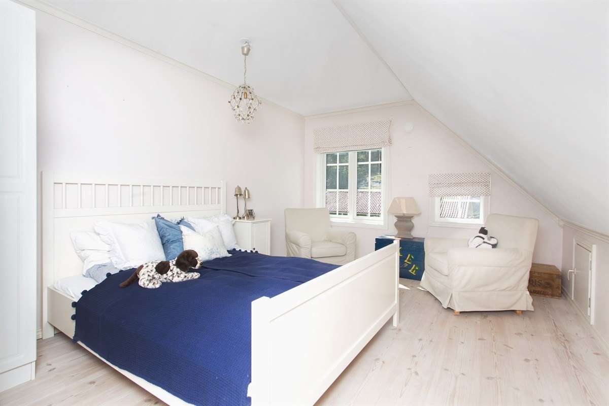 Hovedhus - 2. etg. - soverom Galleribilde