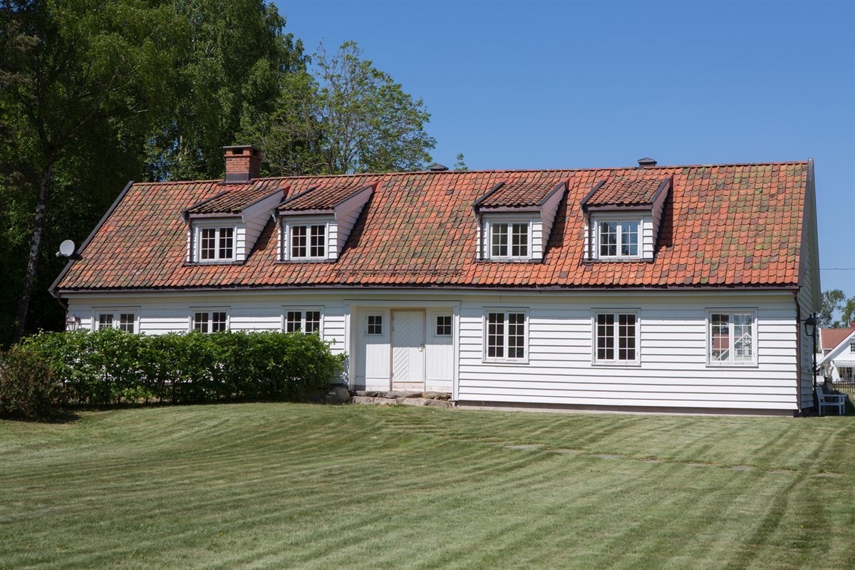 Gjestehus - sydvegg Galleribilde