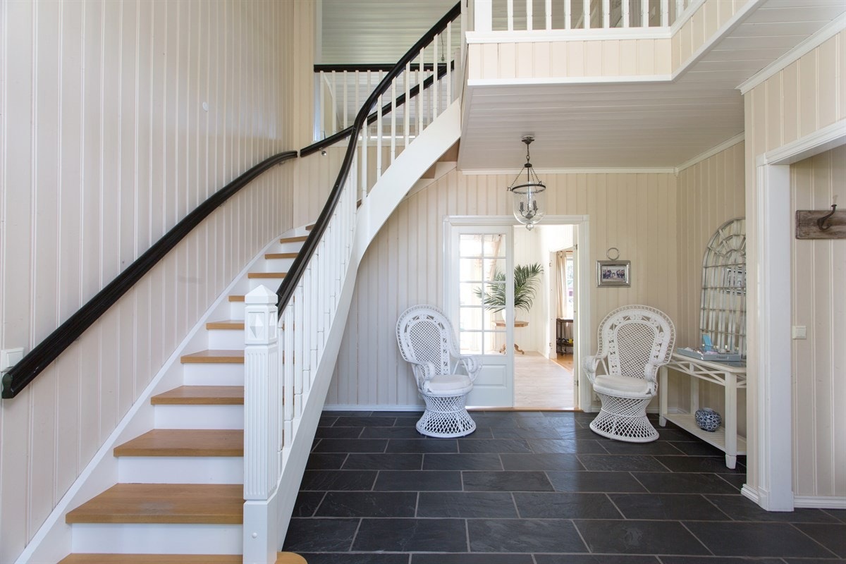 Hovedhus - hall/entre Galleribilde