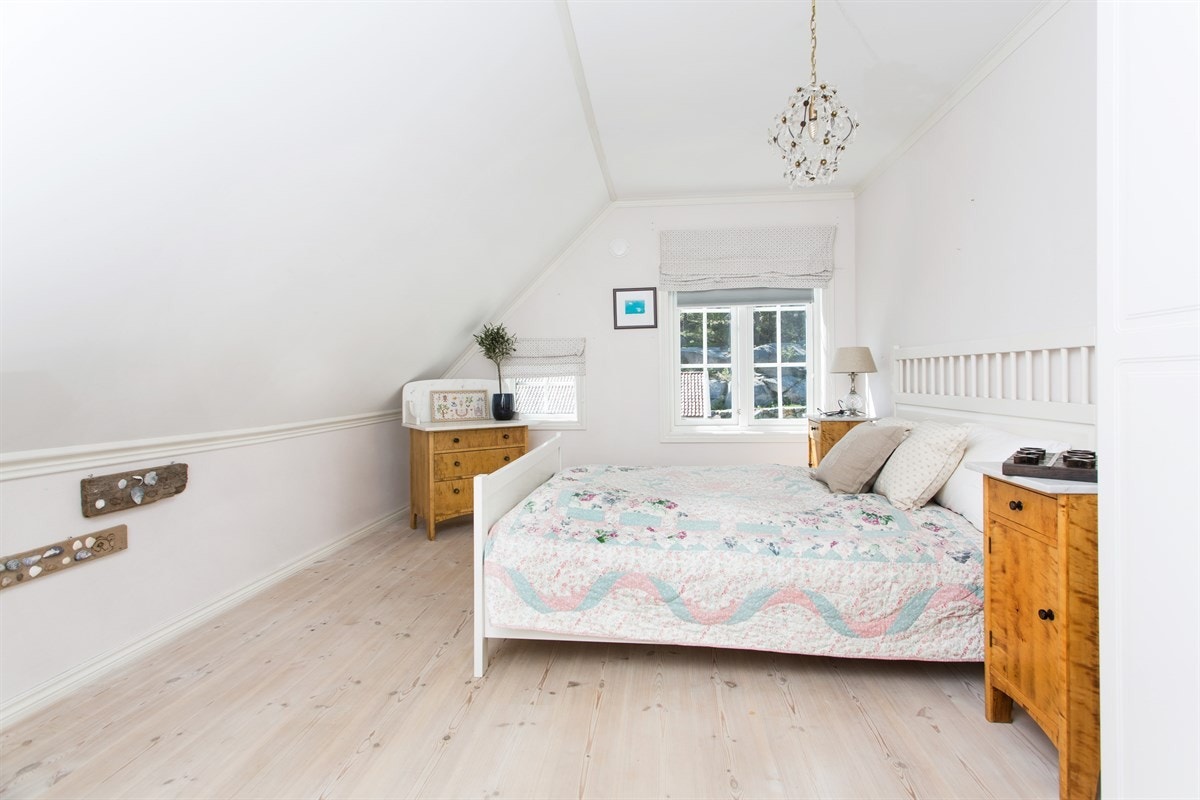 Hovedhus - 2. etg. - soverom Galleribilde