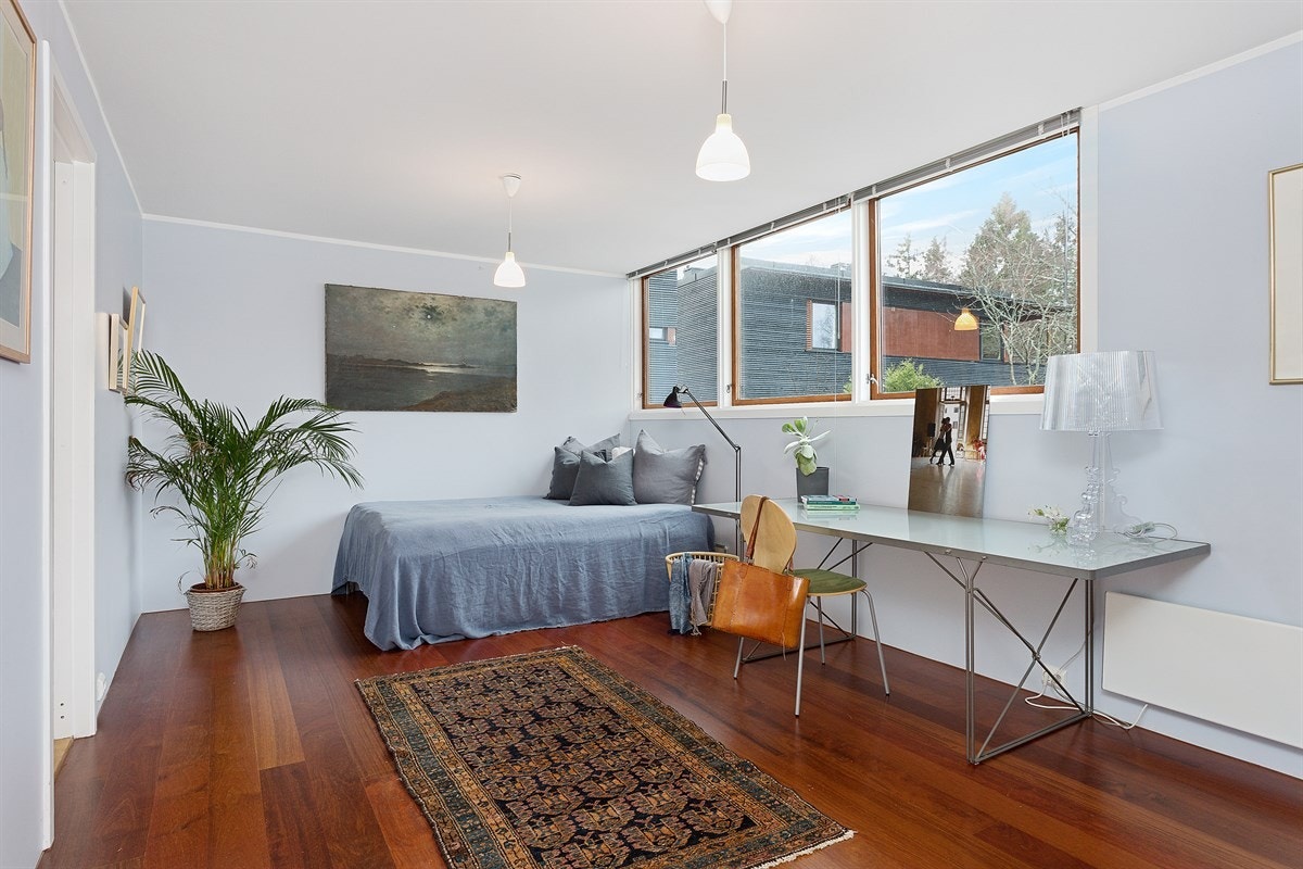 Boligen har flere rom og mange innredningsmuligheter. Galleribilde