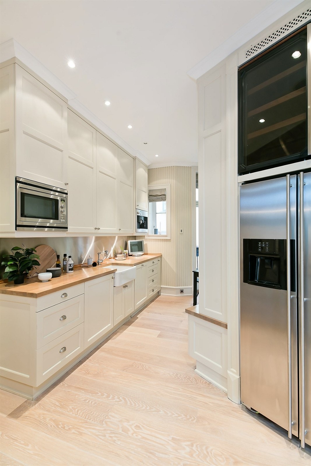 Downlights i tak Galleribilde