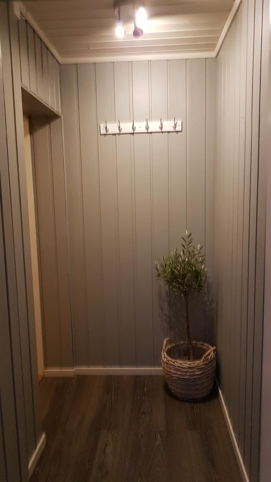 Entréen sett fra inngangsdøren Galleribilde