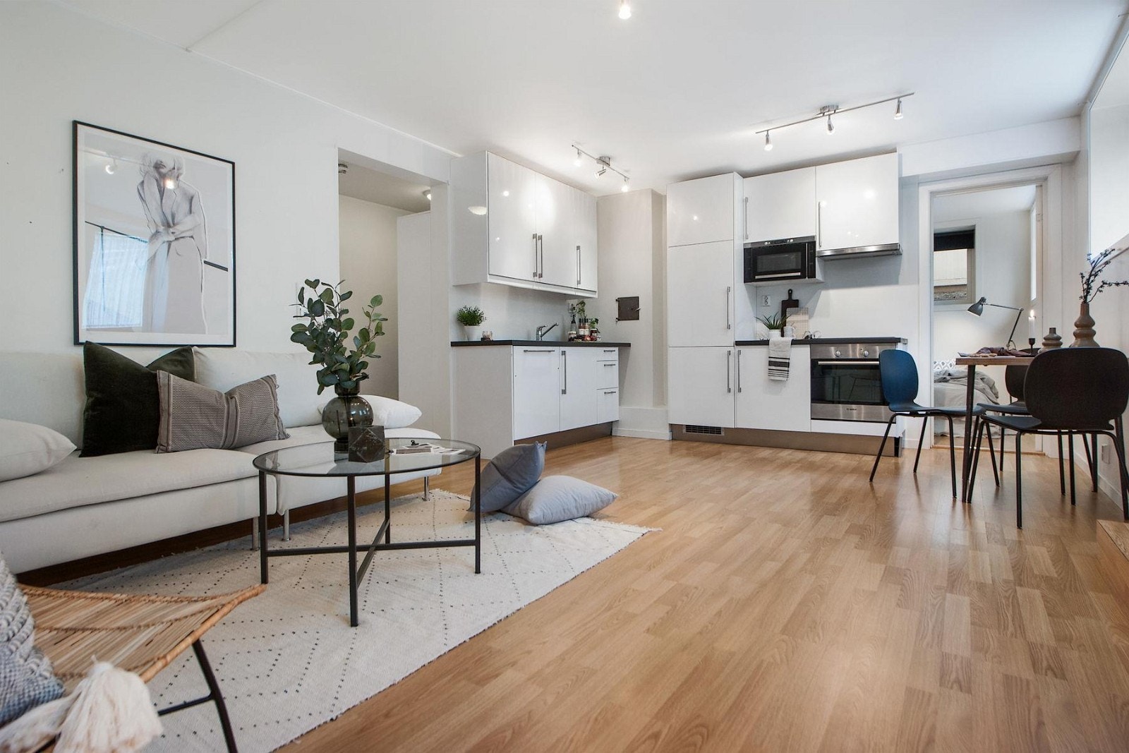 Open løysning, Stue og kjøkken Galleribilde