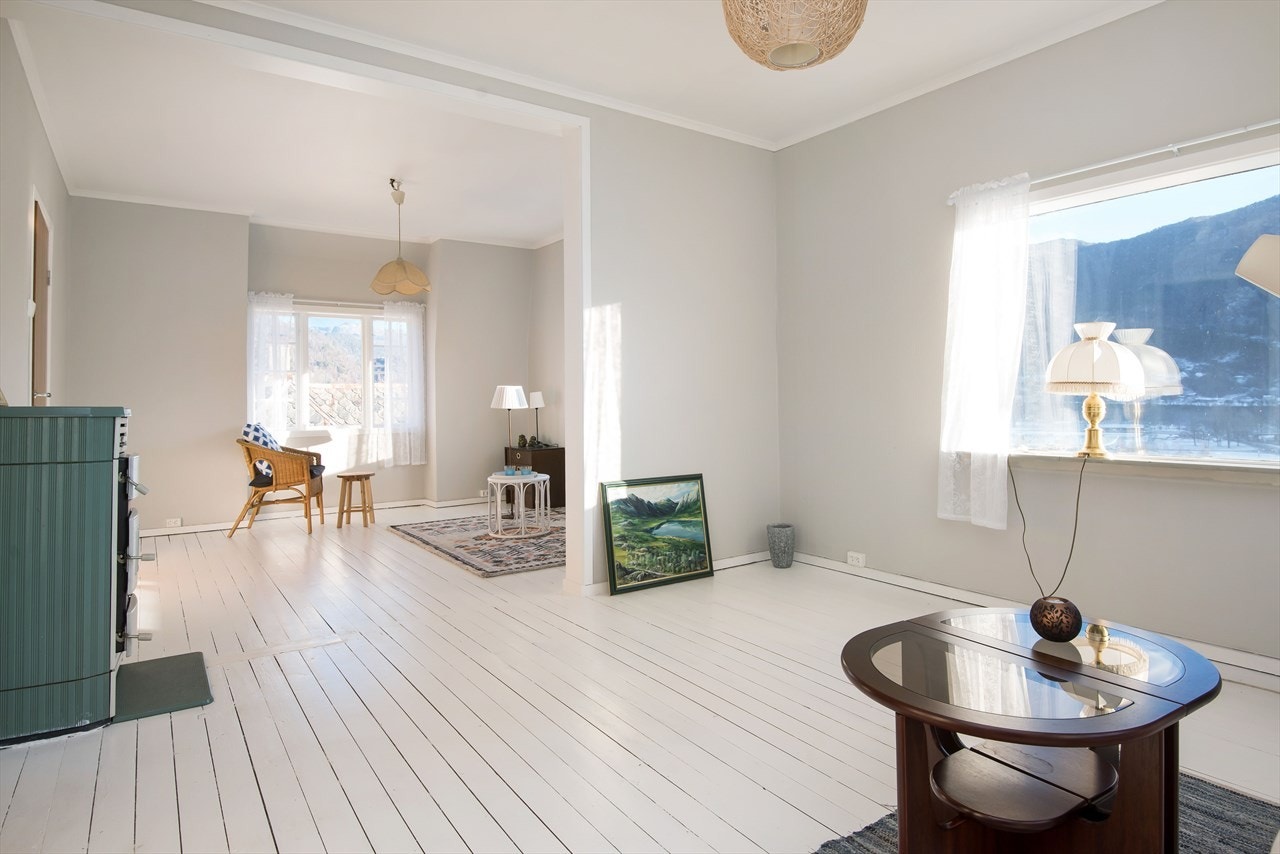 Loftestue-2.JPG Galleribilde