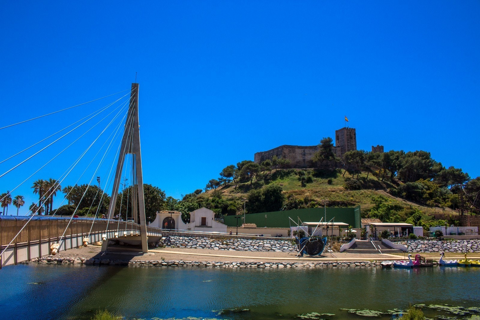 Området ligget nærmt det historiske slottet i Fuengirola. Galleribilde