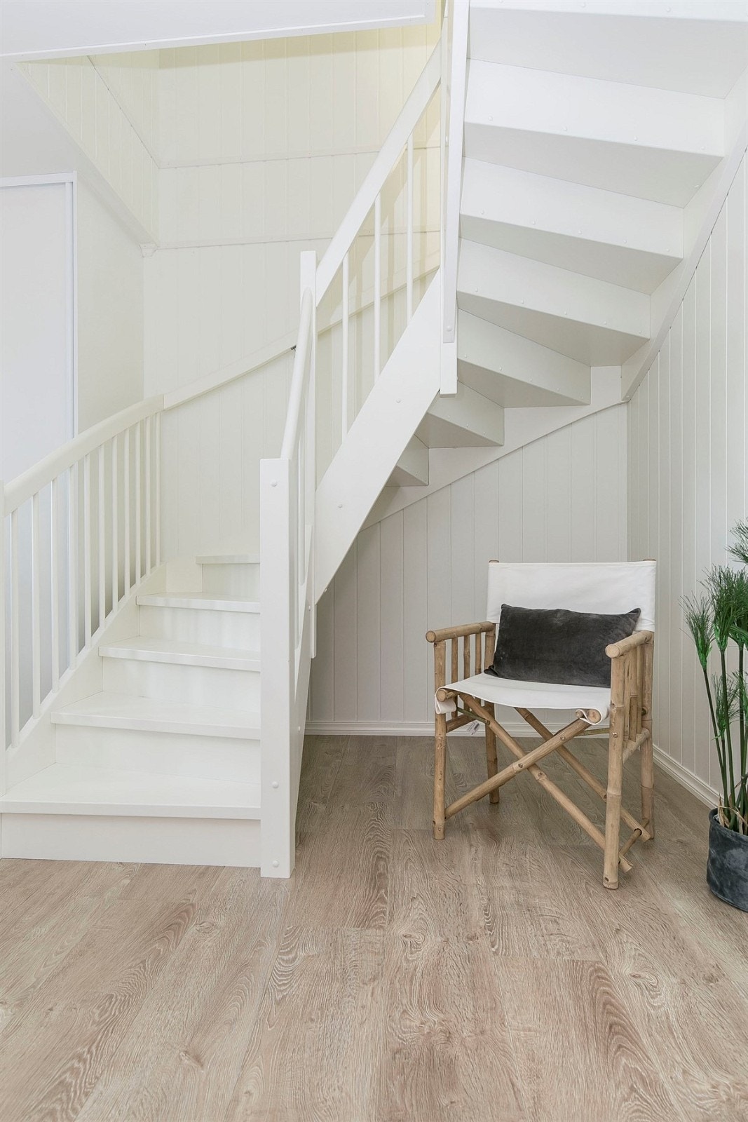 Trapp fra gangen og opp til 2. etasje Galleribilde