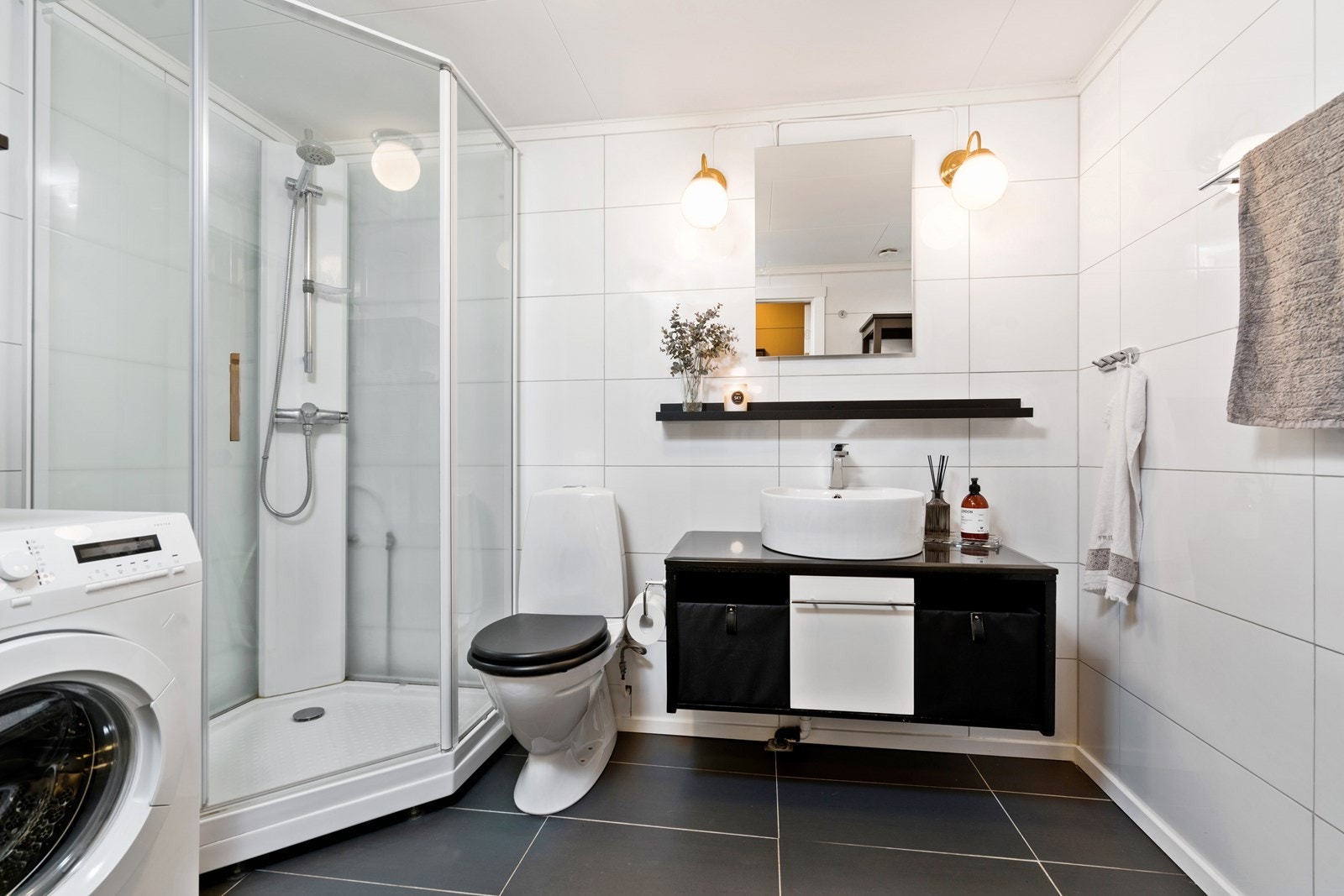 Delikat flislagt bad fra 2009. Galleribilde