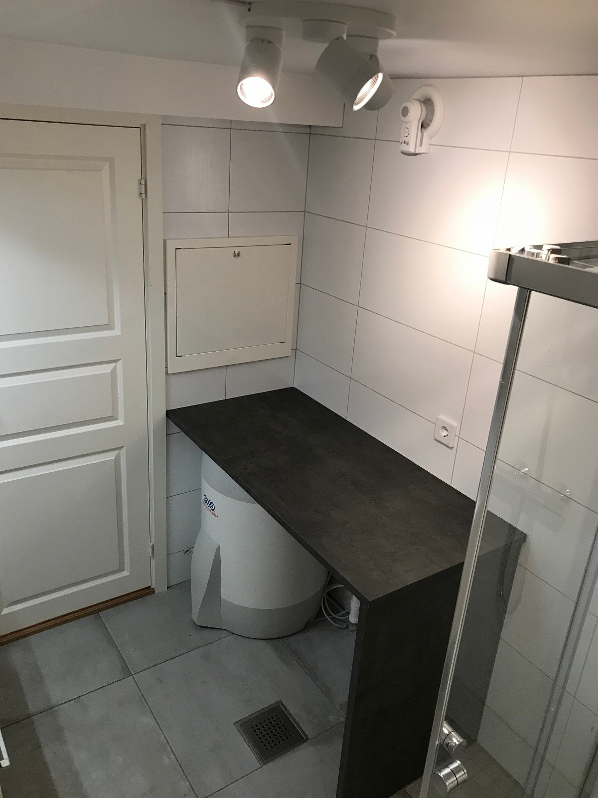 Opplegg for vaskemaskin. Utleier kan være behjelpelig om leietaker ikke har vaskemaskin selv. Galleribilde
