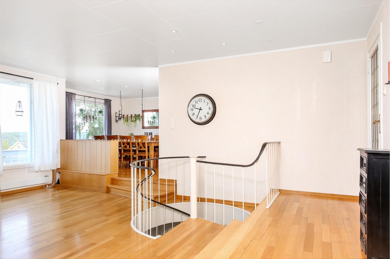 Lys og deilig stue! Galleribilde