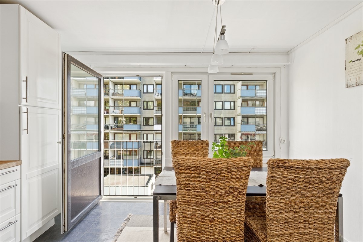 Kjøkkenet har fransk balkong Galleribilde