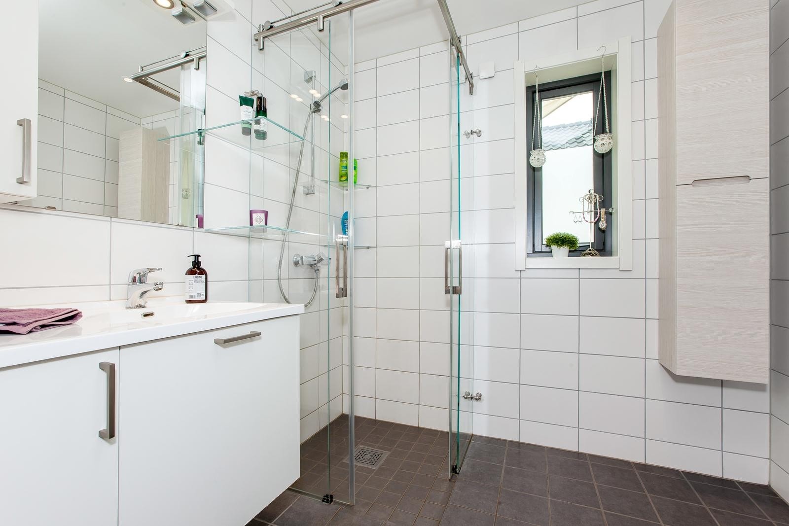 Bad i 2.etasje. Galleribilde