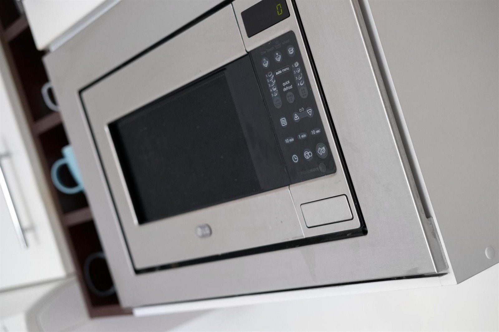 Integrert mikrobølgeovn med flere funksjoner Galleribilde