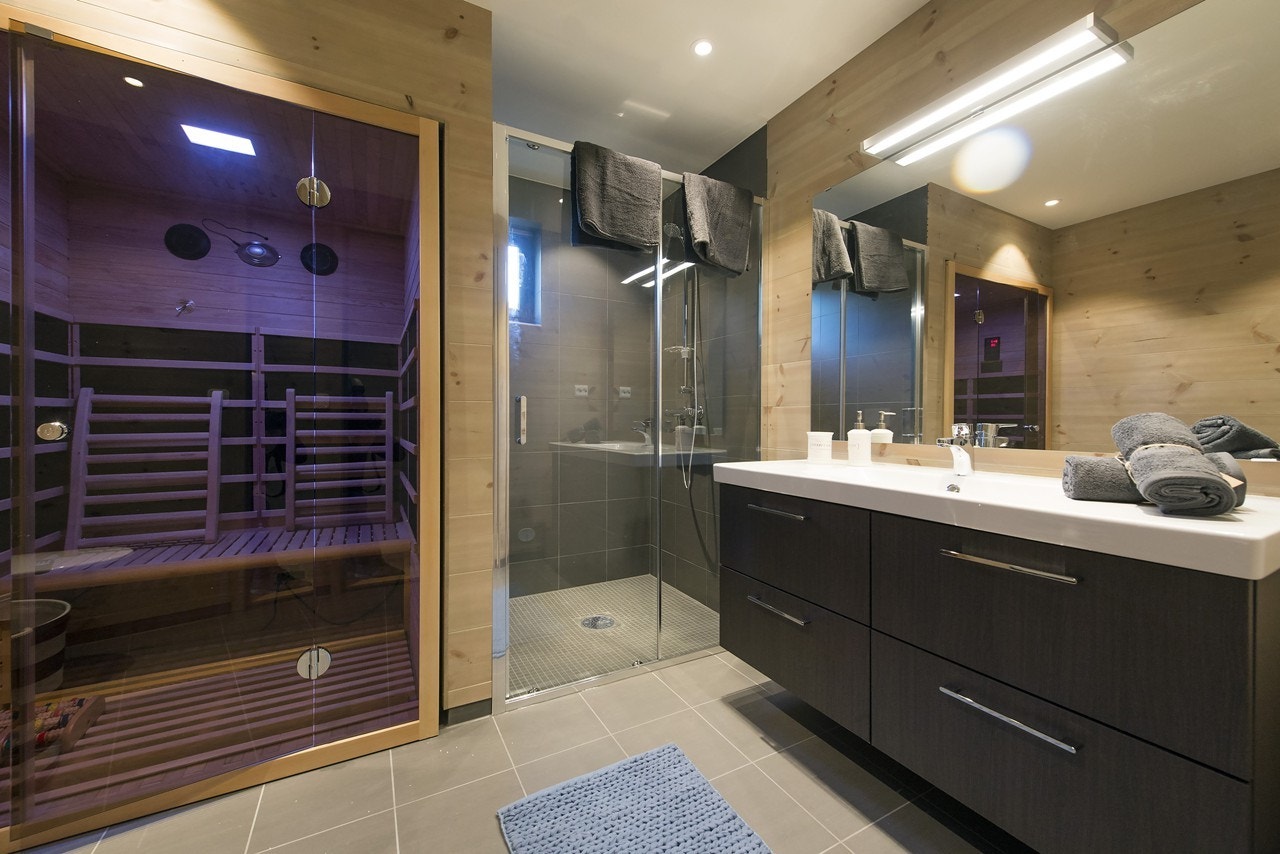 Badet disponerer badstu. Galleribilde