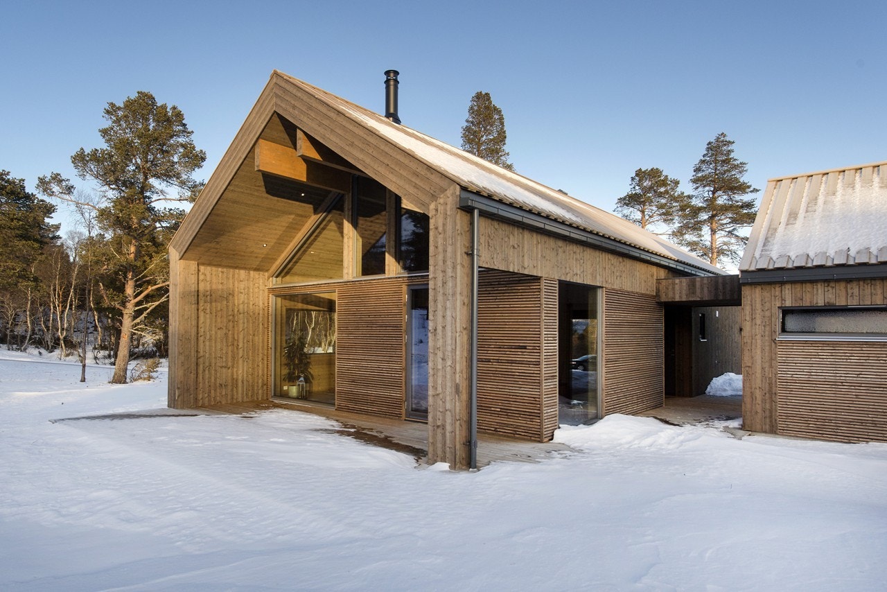 Skiløypene ligger 200m fra hytten. Galleribilde