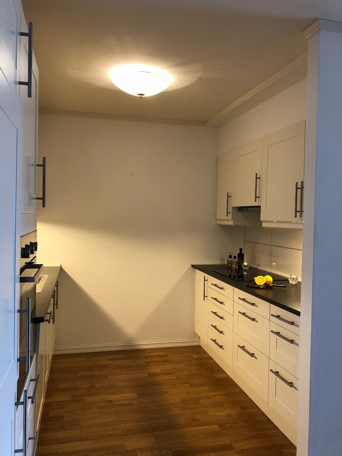 Kjøkken delvis åpen løsning Galleribilde