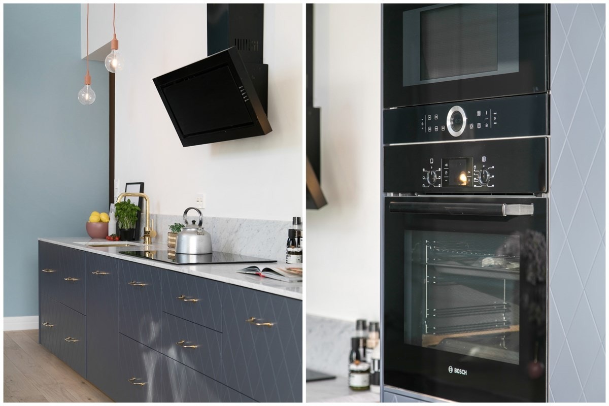 Kjøkkenet er utstyrt med ventilator, komfyr, mikrobølgeovn, større steketopp, integrert oppvaskmaskin, integrert separat kjøleskap og fryser. Galleribilde