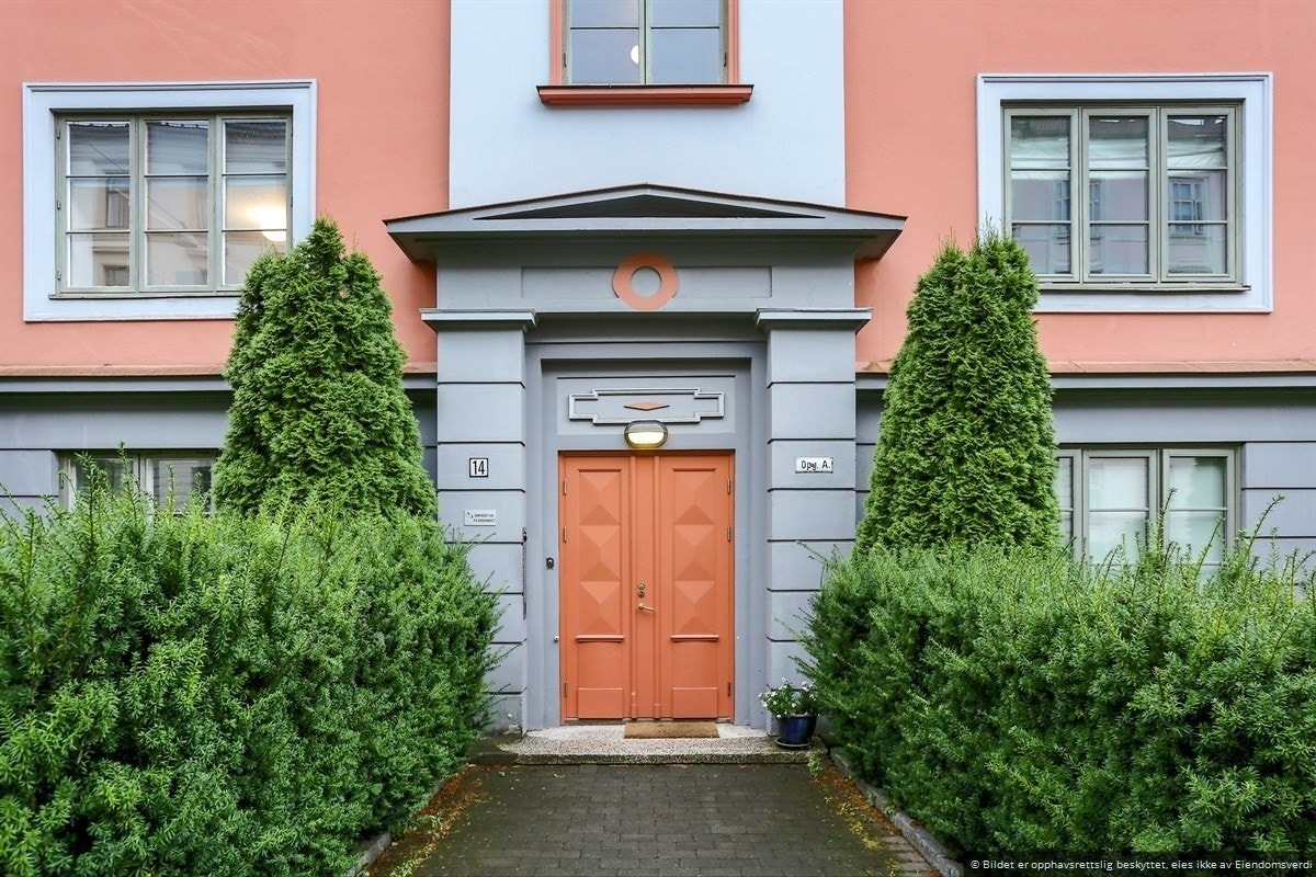 Veldrevet sameie med ordnet økonomi og god vedlikeholdshistorikk. Galleribilde