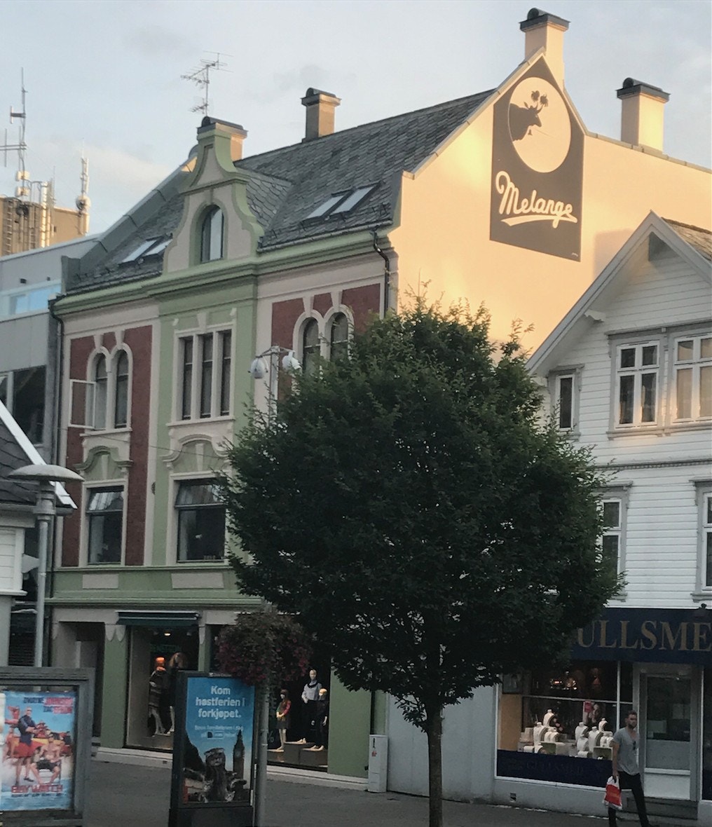 Leiligheten ligger i øverste etage Galleribilde