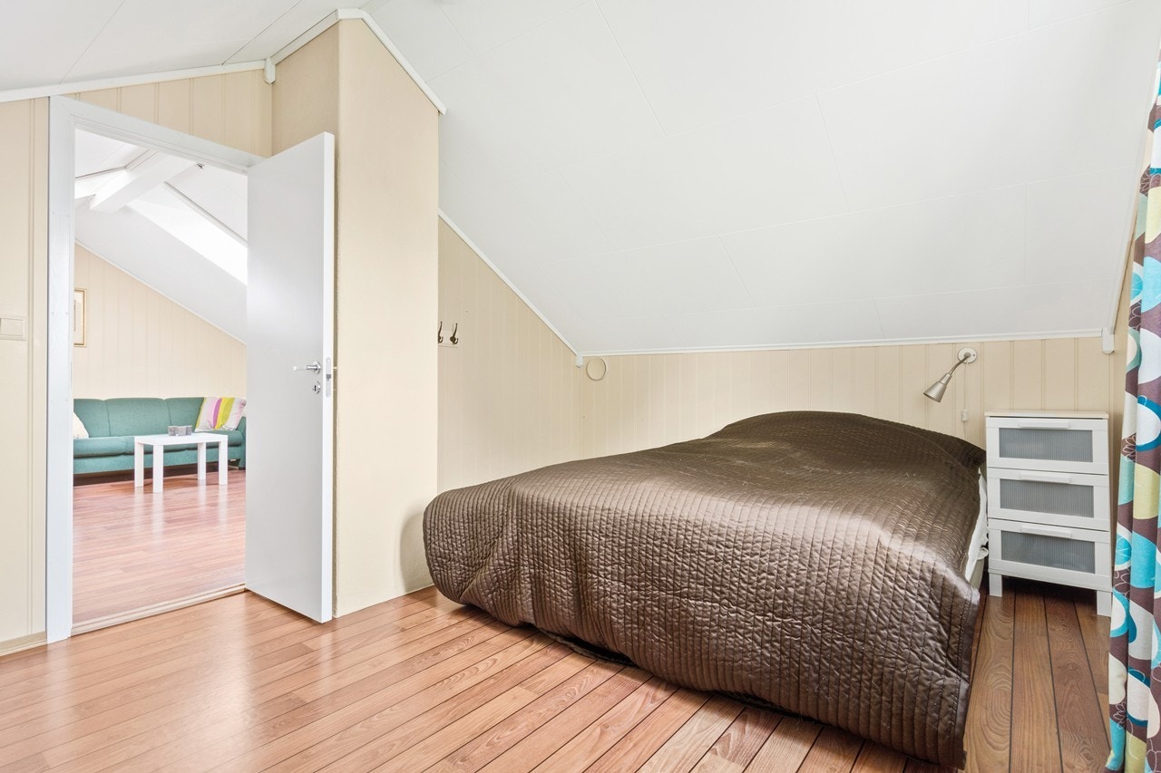 Soverommet er romslig, og er på ca. 9 kvm Galleribilde