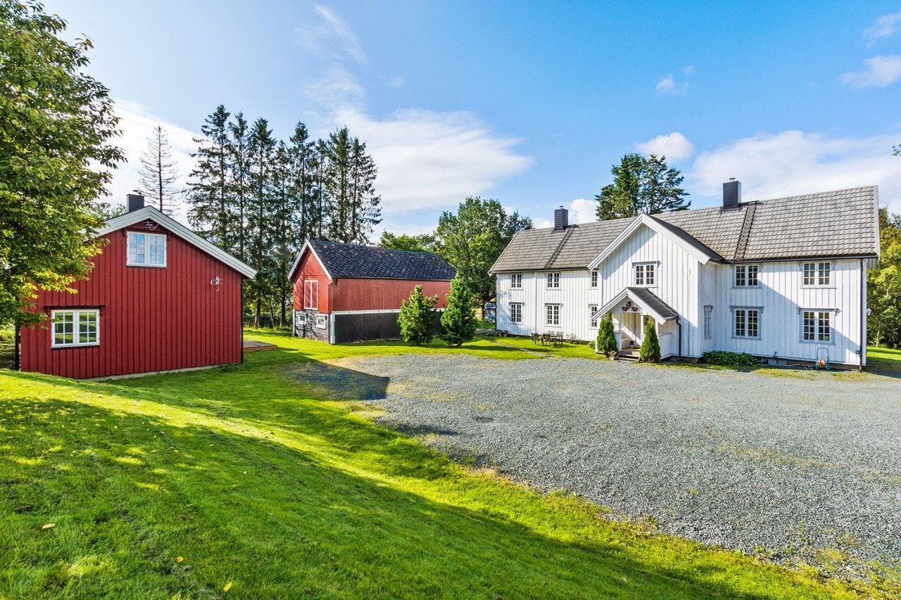 Gårdsplass Galleribilde