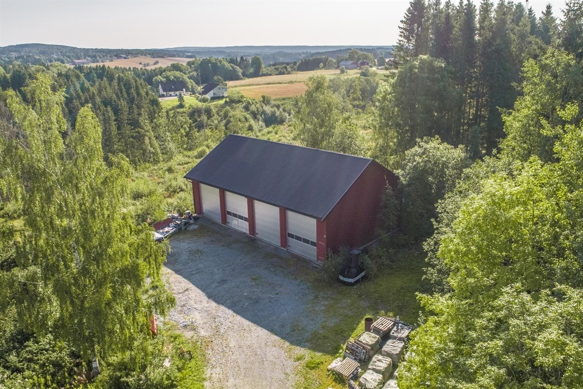 Vognskjul Galleribilde