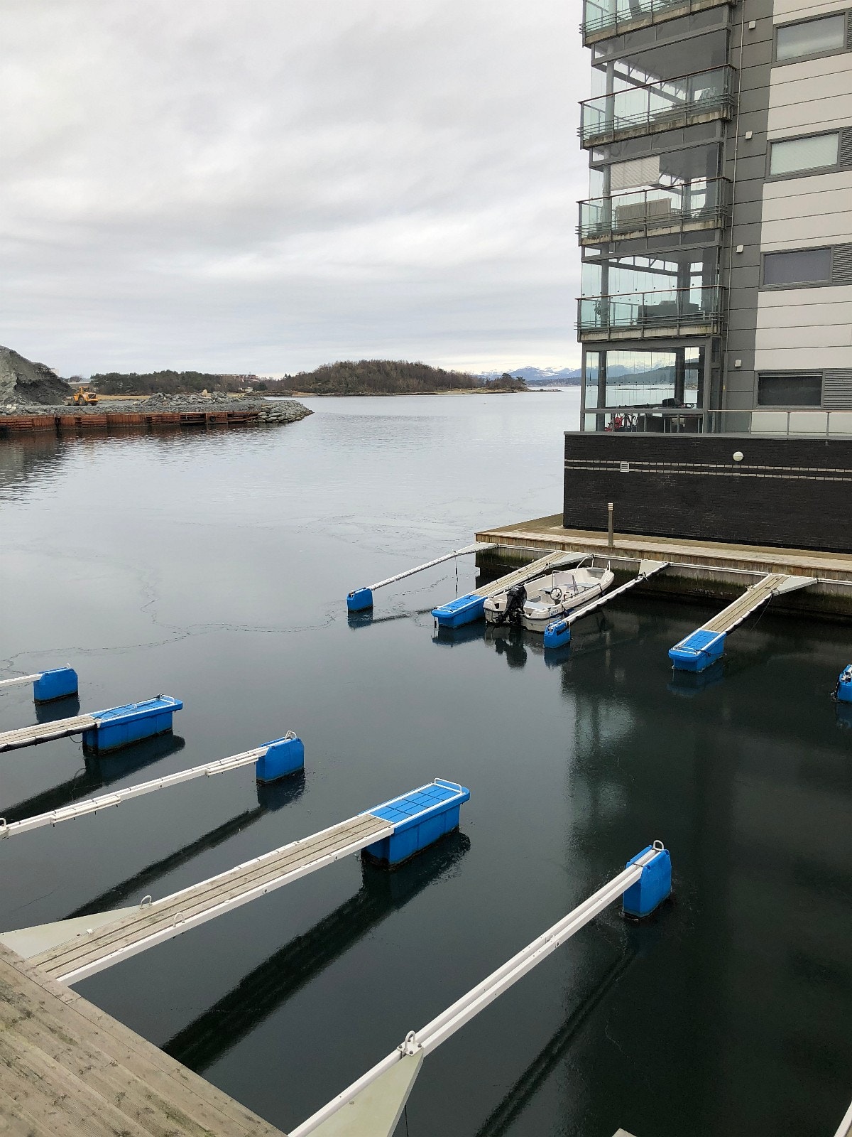 Mulighet for båtplass rett utenfor døren Galleribilde