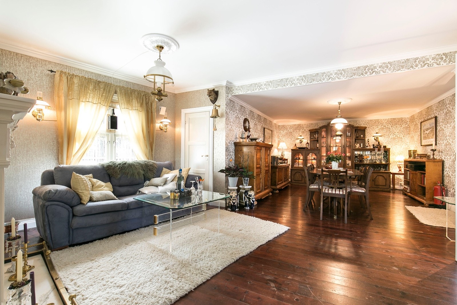 Stue/spisestue Galleribilde