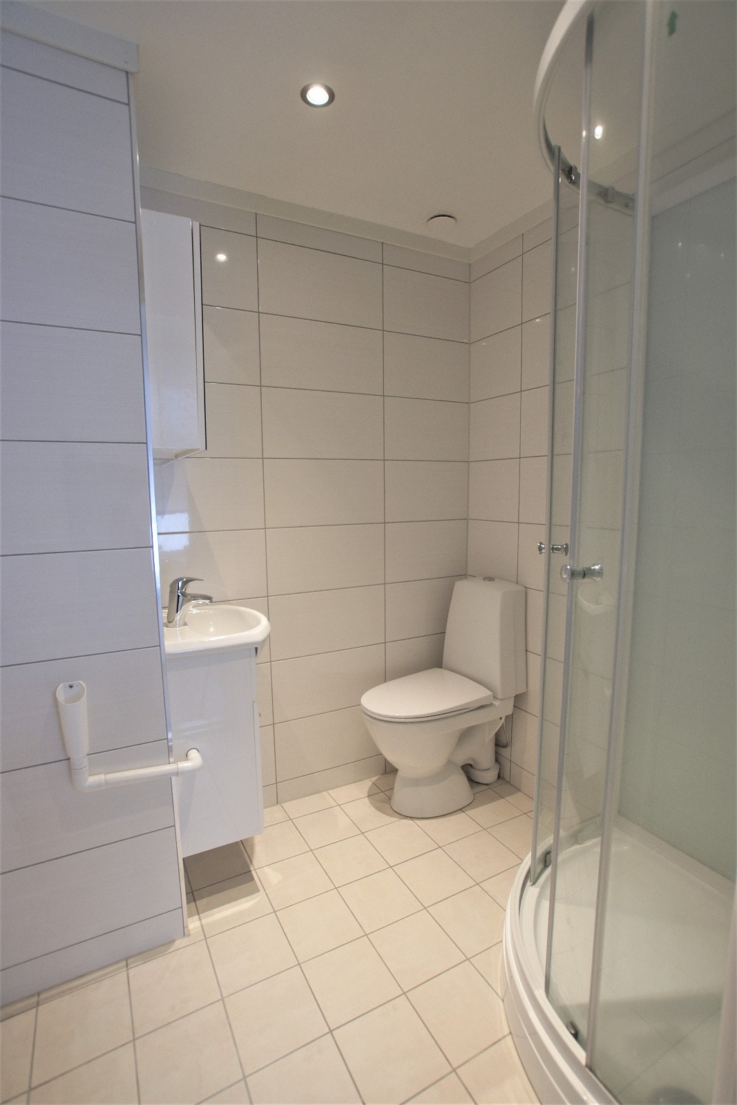 Bad med varmekabler Galleribilde