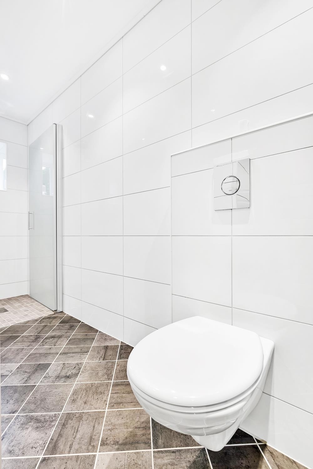 Badet har også varme i gulvet Galleribilde