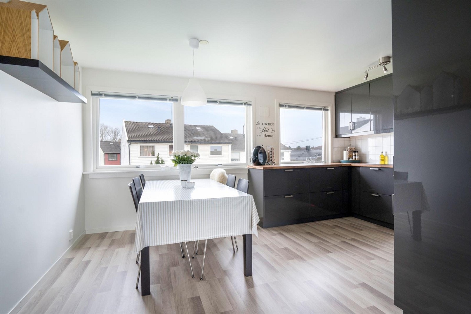 EiendomsMegler 1 v/ Thea Lærdal har gleden av å presentere Berings gate 15. Galleribilde