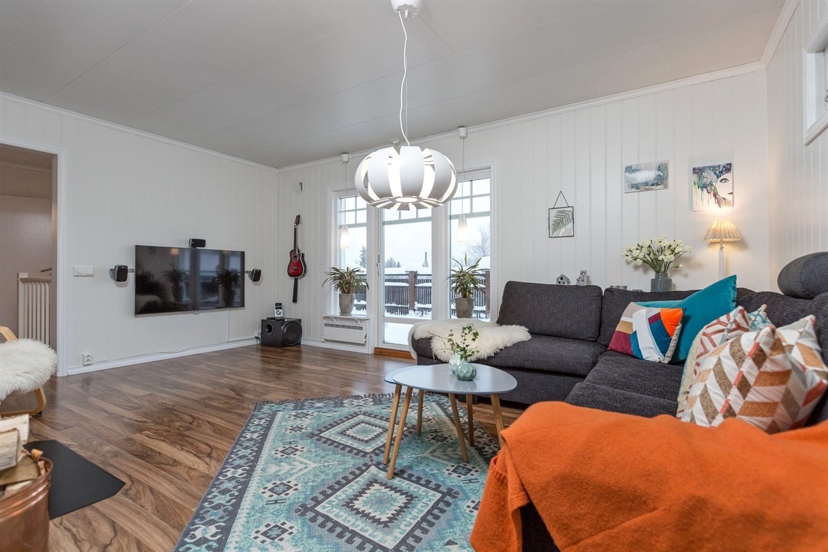 Stua har flere møbleringsmuligheter Galleribilde