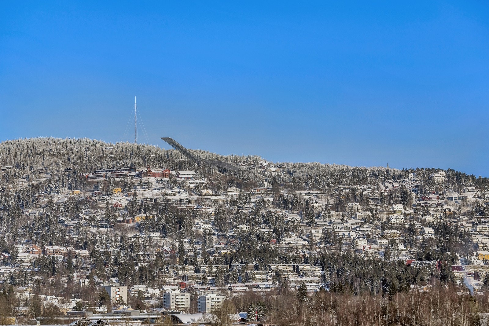 Holmenkollen vinter Galleribilde