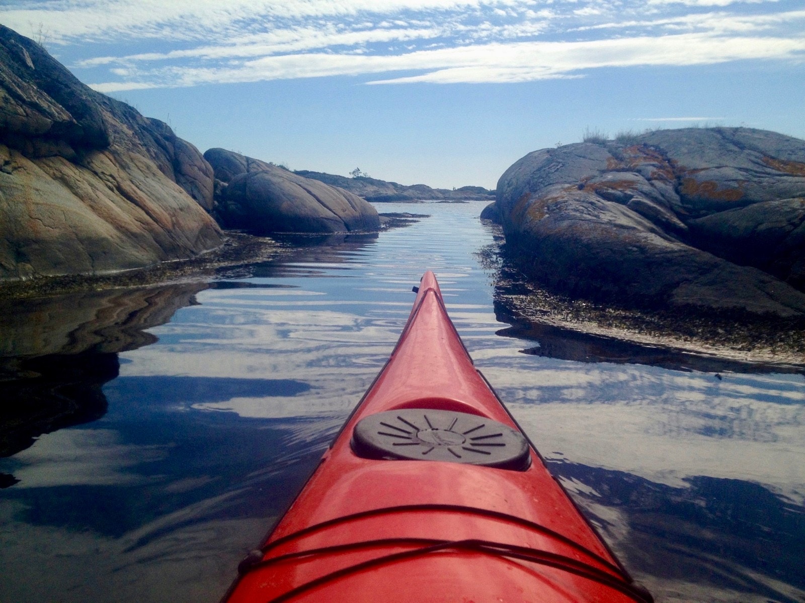 Ta gjerne med kajakk - dette er et flott utgangspunkt for fine turer. Galleribilde