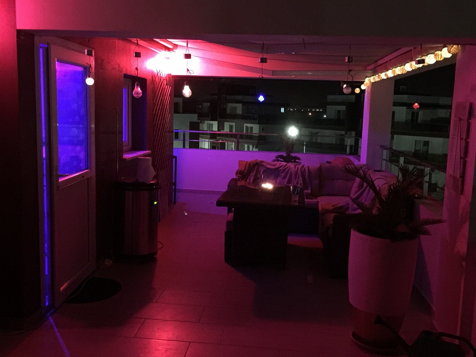 Takterrasse by night Galleribilde
