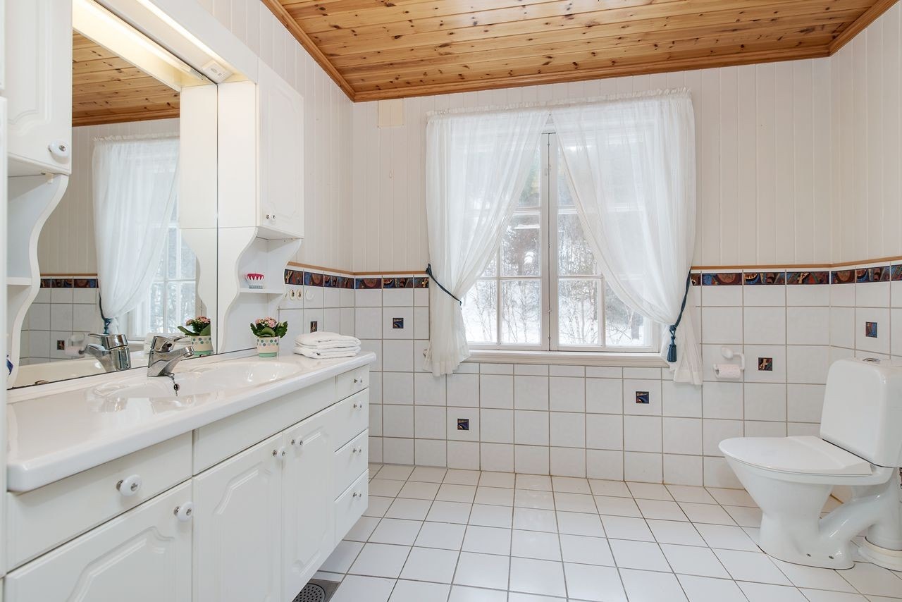 Lyst og trivelig bad. Galleribilde