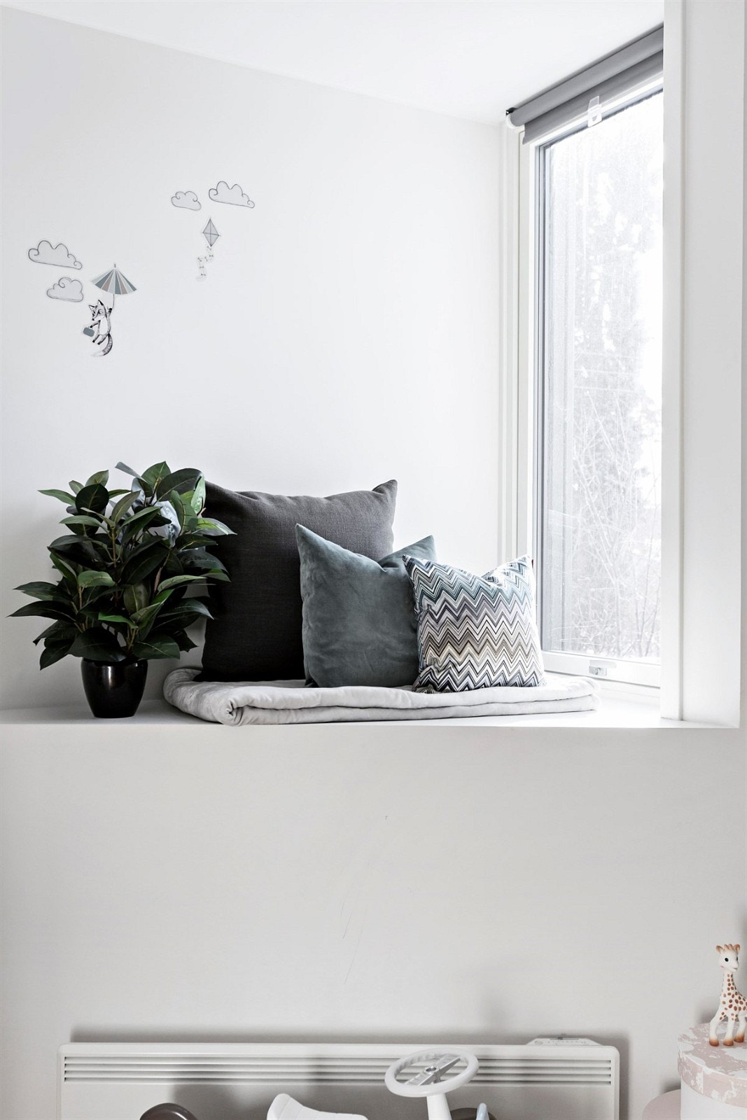 Fin anretning på soverom 2 Galleribilde