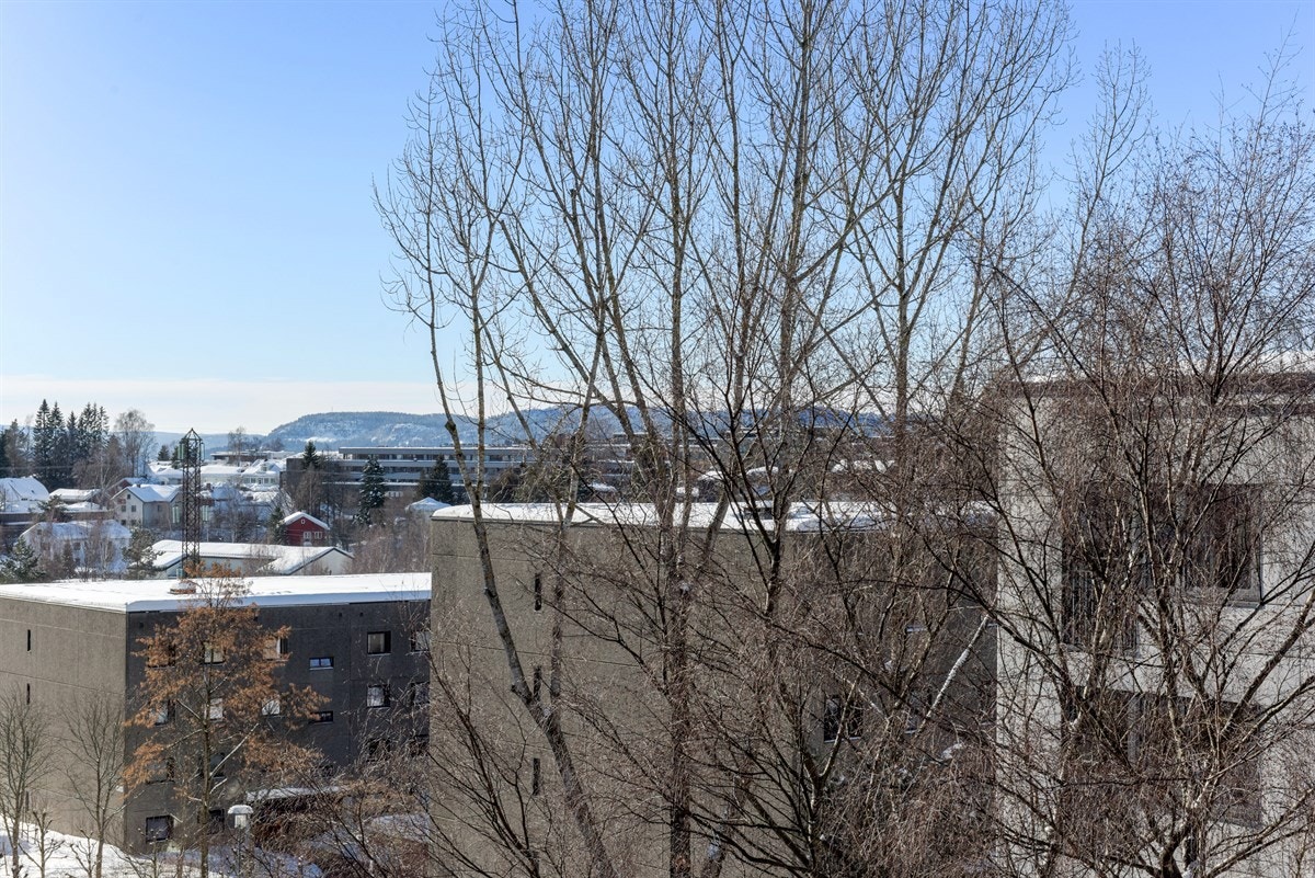 Boligen ligger sentralt til på Hovseter på Oslo vest Galleribilde