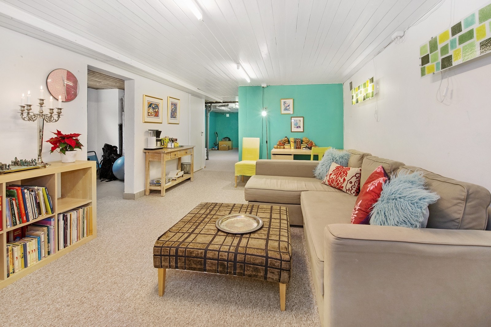 Underetasje Galleribilde